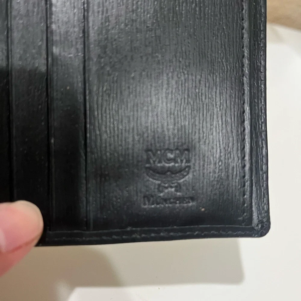 MCM authentic pre